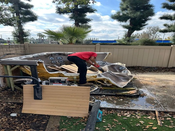 Garage Cleanup Services in Los Angeles